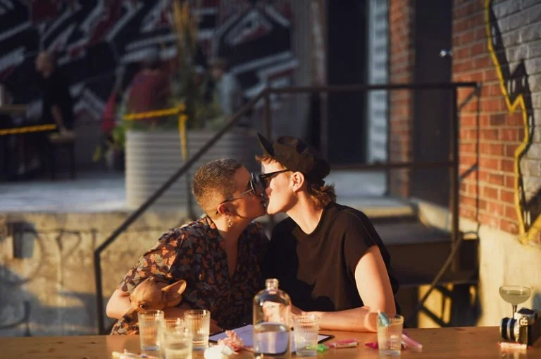 Love in Real Life: Inspiring Couple Stories That Show the Power of Connection